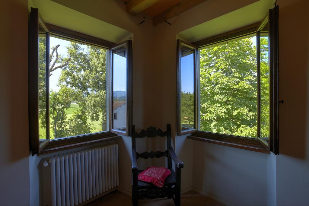 Palazzo Gatteschi Apartment Poppi Bilik gambar