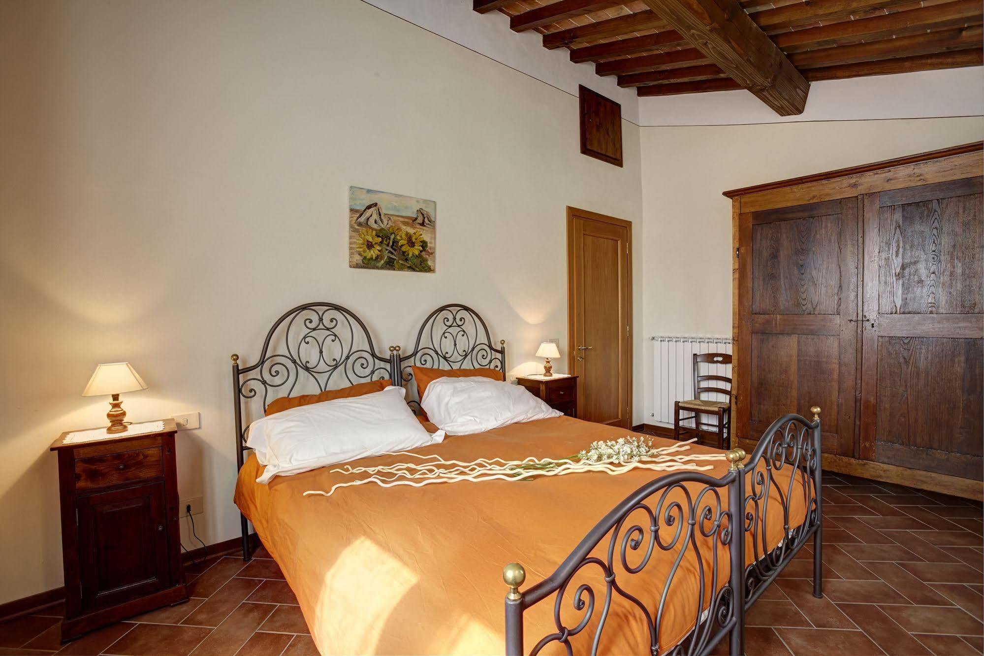 Palazzo Gatteschi Apartment Poppi Luaran gambar