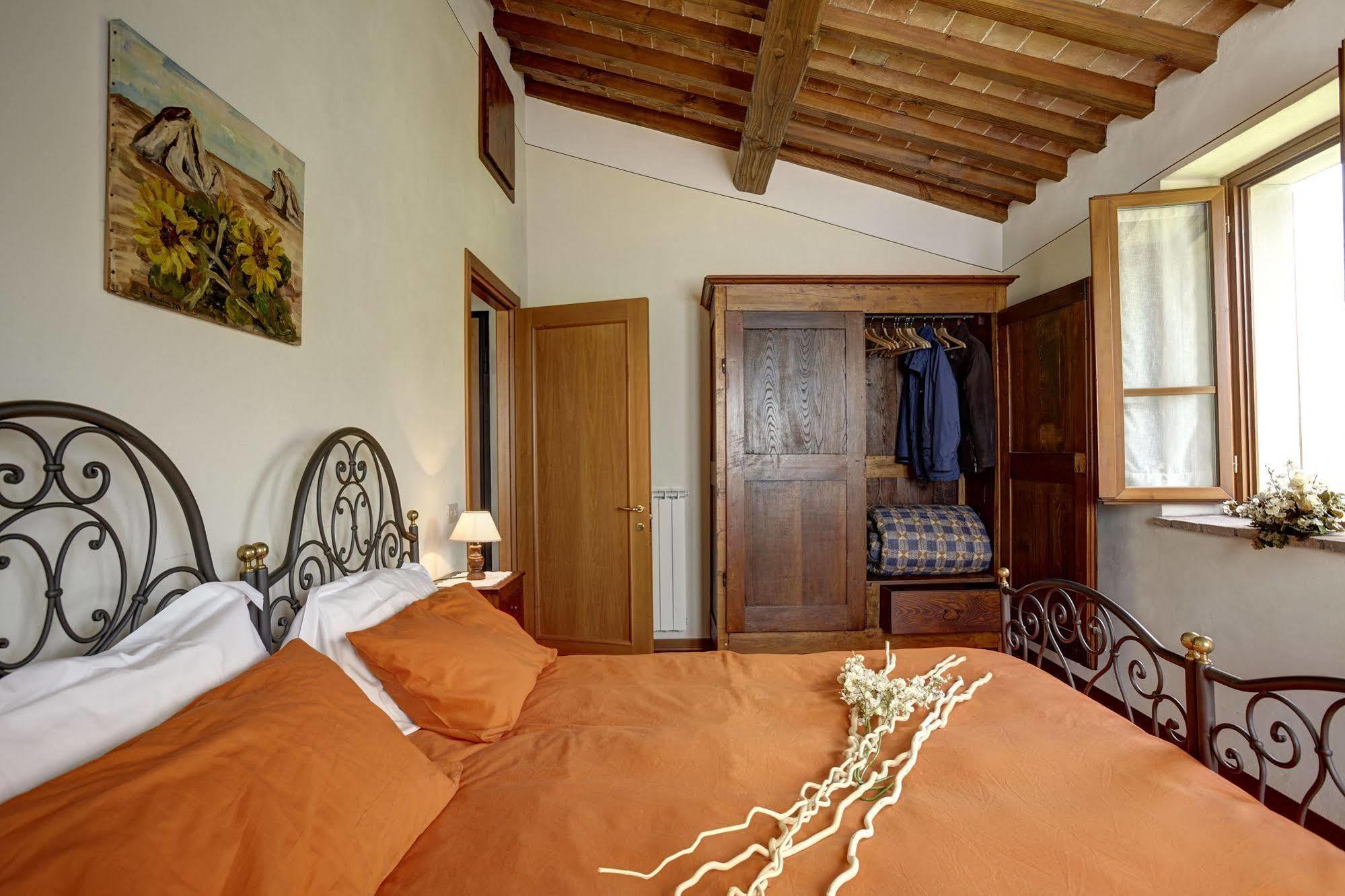 Palazzo Gatteschi Apartment Poppi Luaran gambar
